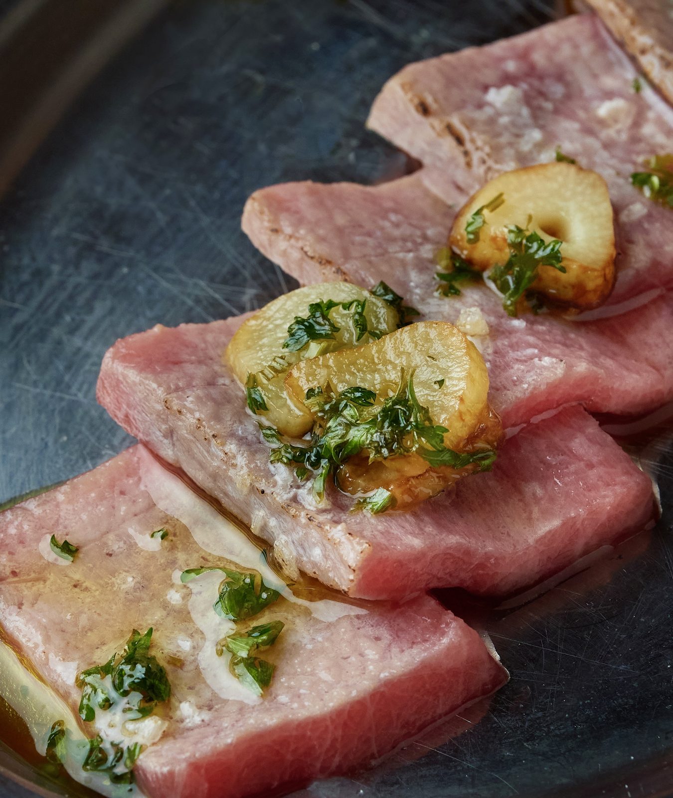 Atún aburi a la bilbaína