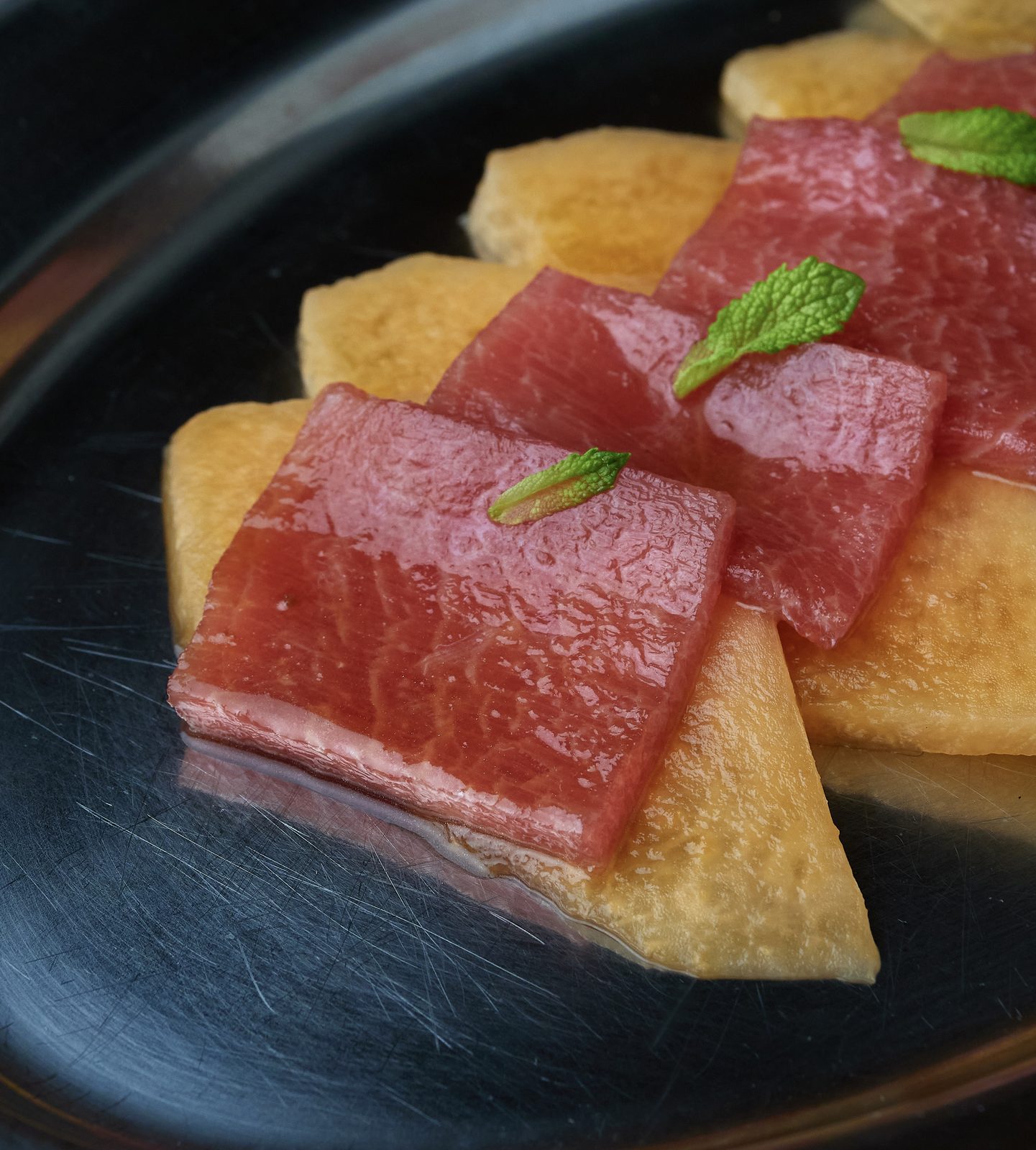 Tarantelo, Nikiri y melón